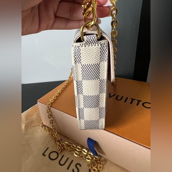 Sold❌❌LV Felicie Pochette Azur ♥️♥️ - Picture 3 of 4
